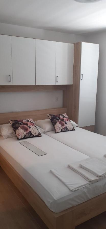 Rooms By The Sea Sladjenovici, Dubrovnik - 2161 สลาโน ภายนอก รูปภาพ