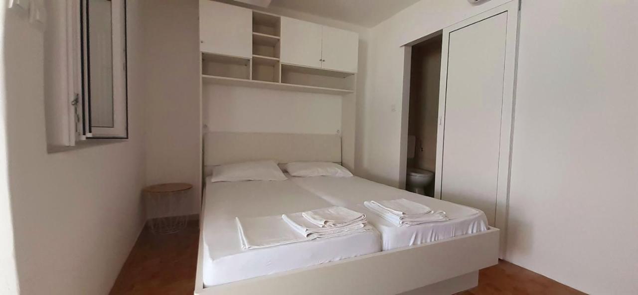 Rooms By The Sea Sladjenovici, Dubrovnik - 2161 สลาโน ภายนอก รูปภาพ